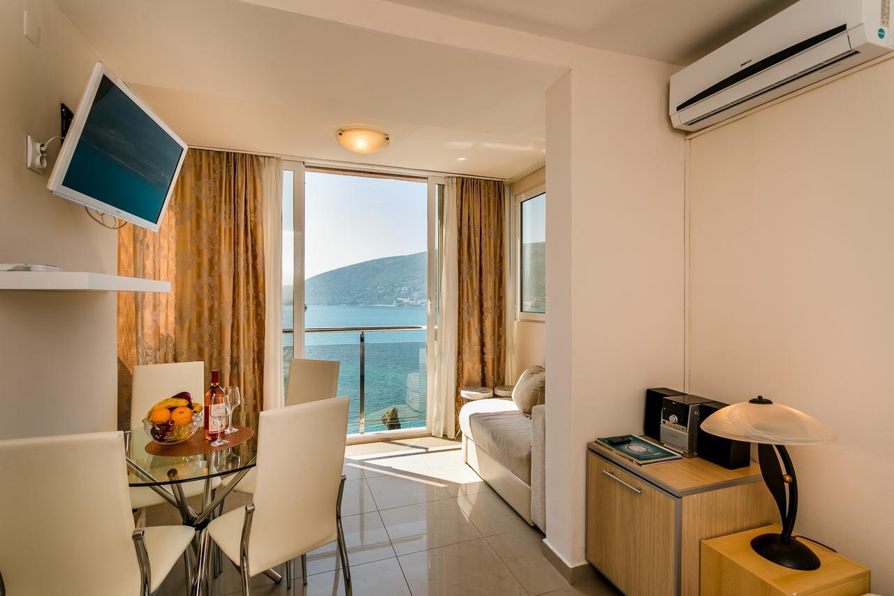 דירות הרצג-נובי Penthouse View Hn מראה חיצוני תמונה